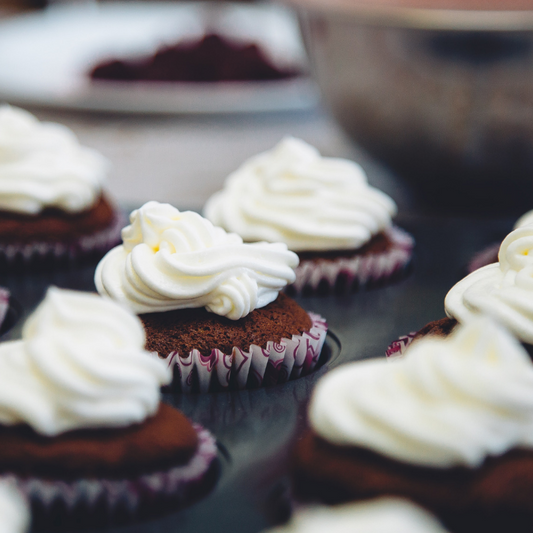 Tu-Bees Honey Buttercream Frosting